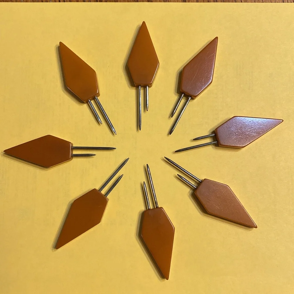 Vintage Butterscotch Bakelite Corn Cob Holders
